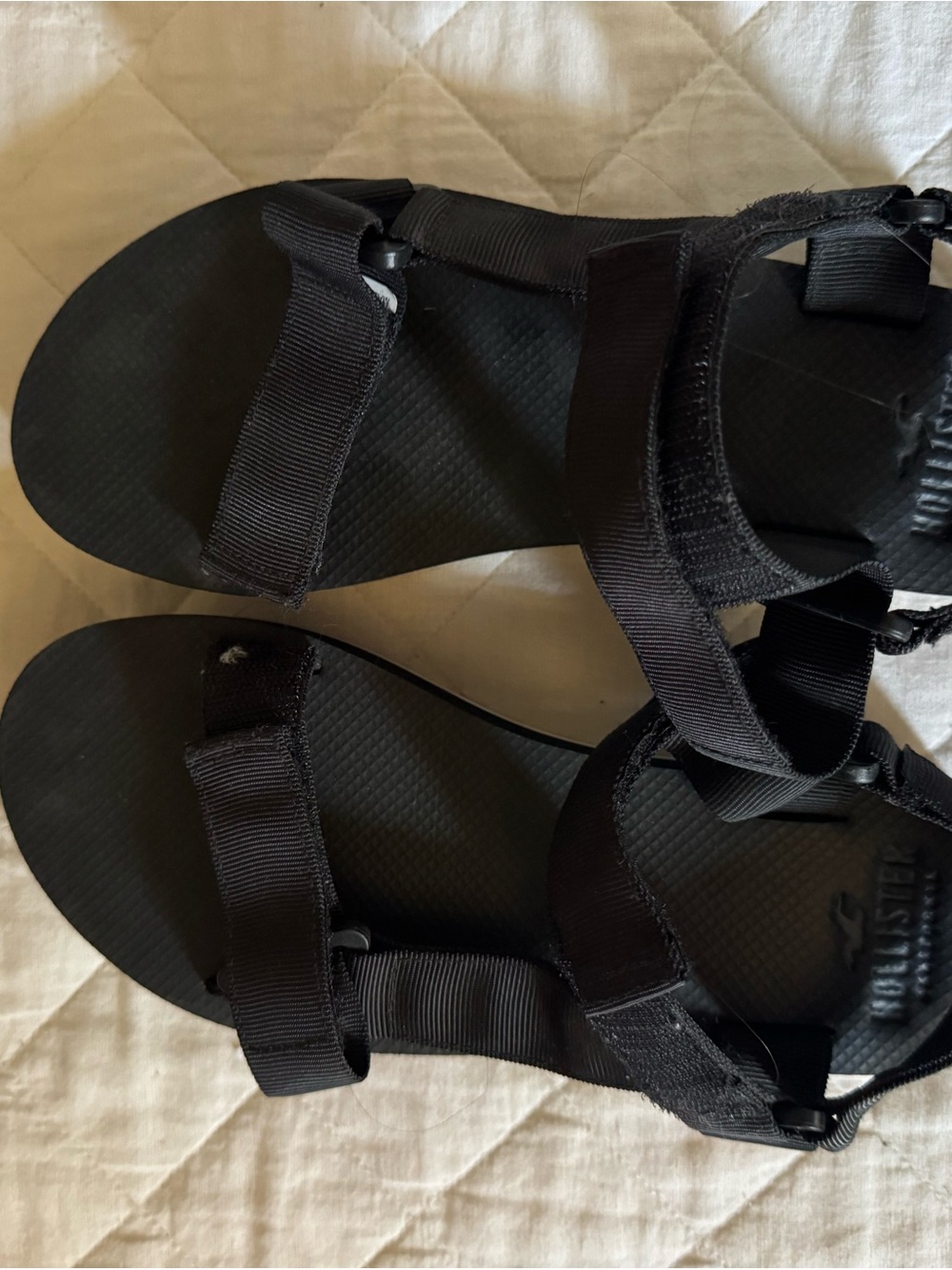 Hollister Black Adjustable Strap Sandals - Women's
